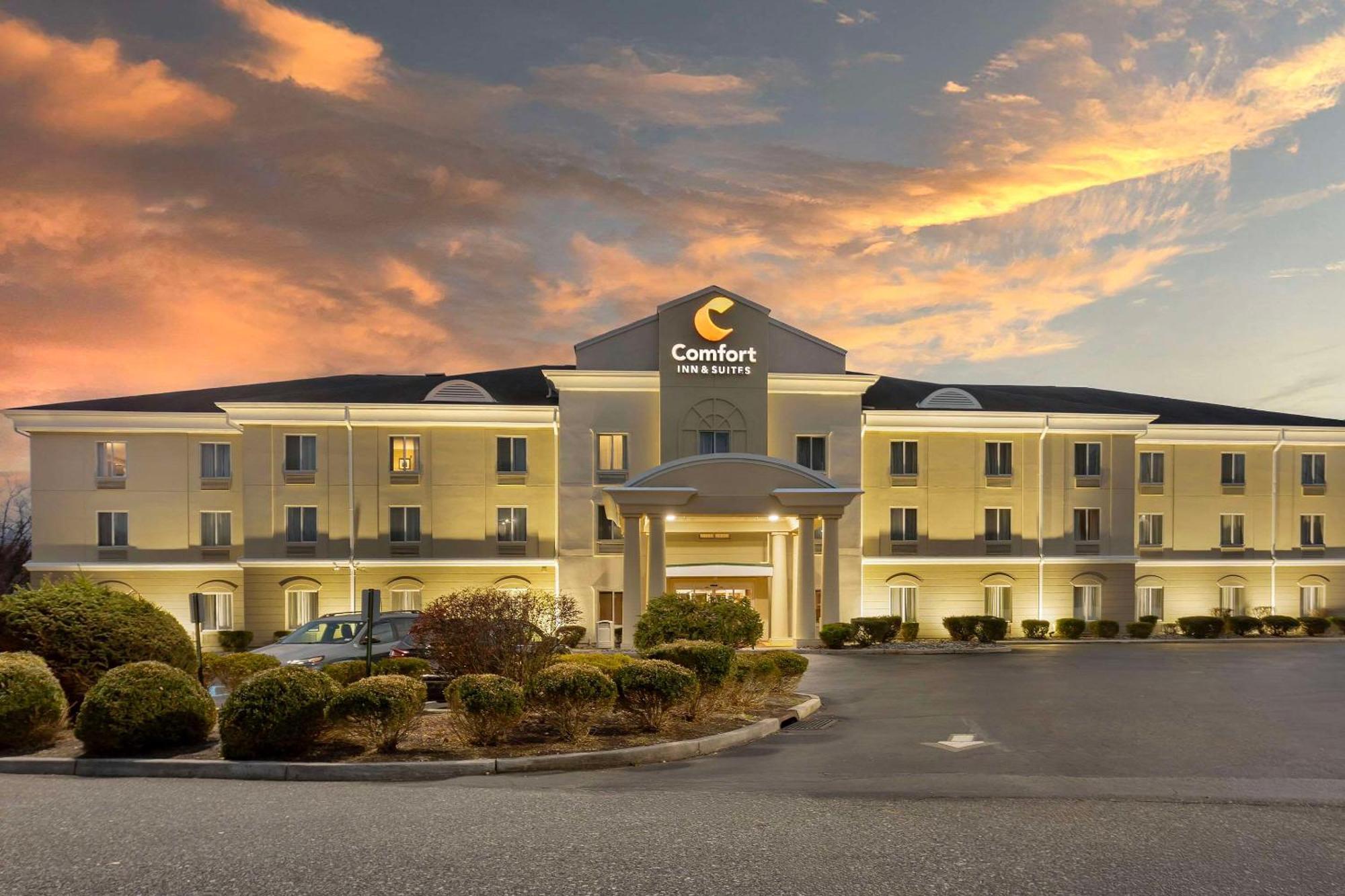 Comfort Inn & Suites Carneys Point Exterior foto